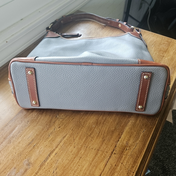 Dooney & Bourke Gray and Brown Shoulder Bag GAME - Picture 3 of 9